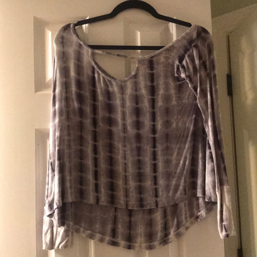 Long sleeve top